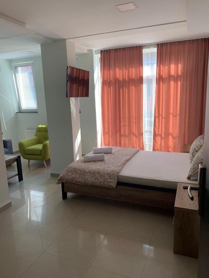 Apartmani Jovanovic Ivanjica Eksteriør billede