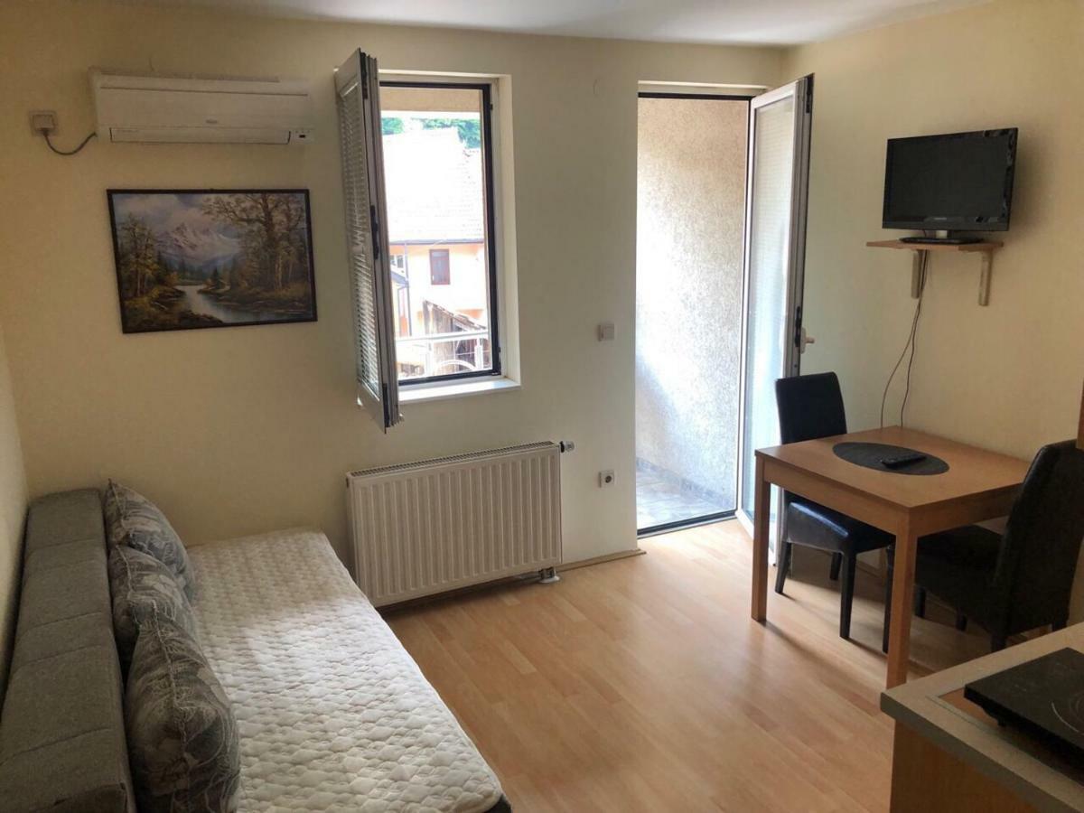 Apartmani Jovanovic Ivanjica Eksteriør billede