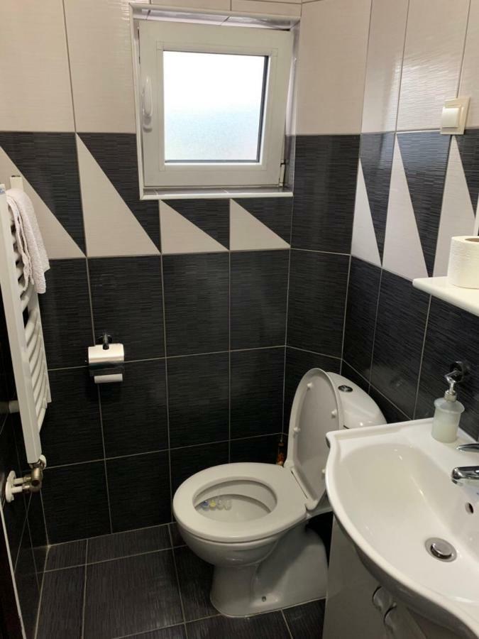 Apartmani Jovanovic Ivanjica Eksteriør billede
